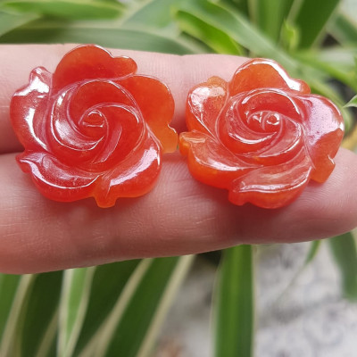 Mặt dây chuyền nữ Bông hồng Đỏ to size 25mm x dầy 4mm chất liệu đá cẩm thạch đỏ đẹp xinh Nữ mệnh hoả mệnh thổ về bọc vàng lên đeo đẹp như công chúa rẻ mà đẹp ạ