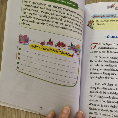 Nhật Ký Trưởng Thành Của Những Đứa Trẻ Ngoan Hai Cuốn Cha Mẹ Không Phải Người Đầy Tớ Của Tôi và Học Cách Làm Chủ Bản Thân
