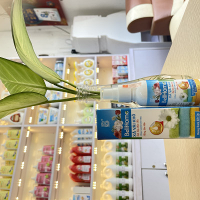 Xả Vải Khô Công Nghệ Sinh Học Bell Home Xanh Hương Ban Mai 100ml