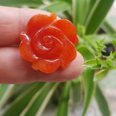 Mặt dây chuyền nữ Bông hồng Đỏ to size 25mm x dầy 4mm chất liệu đá cẩm thạch đỏ đẹp xinh Nữ mệnh hoả mệnh thổ về bọc vàng lên đeo đẹp như công chúa rẻ mà đẹp ạ