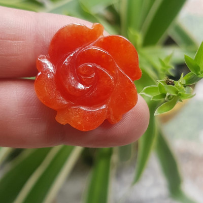 Mặt dây chuyền nữ Bông hồng Đỏ to size 25mm x dầy 4mm chất liệu đá cẩm thạch đỏ đẹp xinh Nữ mệnh hoả mệnh thổ về bọc vàng lên đeo đẹp như công chúa rẻ mà đẹp ạ