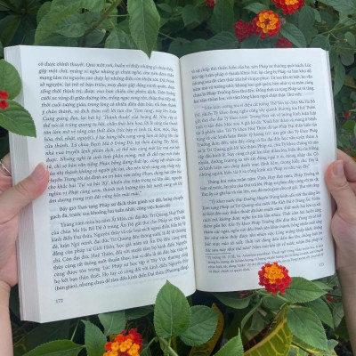 Sách - Cuộc Đời Sự Nghiệp Của Đại Sư Huyền Trang - Vĩnh Nghiêm Books