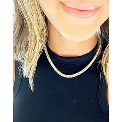 Dây chuyền vòng cổ pha lê sang trọng