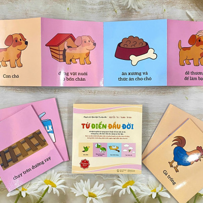 Sách - Từ điển đầu đời