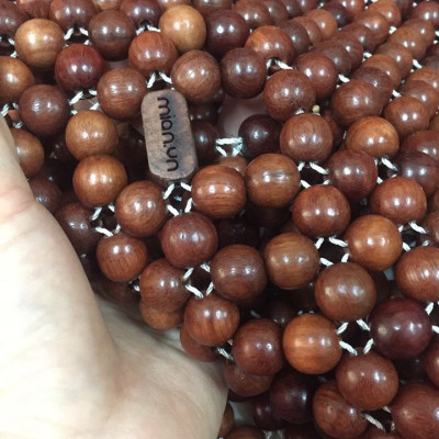 Chiếu Hạt Gỗ Hương Đỏ , kích thước 1,8mx2m hạt 1.2cm - Chiếu gỗ Mian .vn ( video , hình thật )