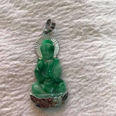 MẶT DÂY CHUYỀN PHẬT QUAN ÂM TAY CẦM BÌNH NƯỚC BỌC INOX  ĐÁ CẨM THẠCH XANH LÁ ĐỀU TỰ NHIÊN ĐẸP Size Cao 44mm x Ngang 24mm x Dầy 6mm  NAM NỮ MỆNH MỘC HOẢ THUỶ