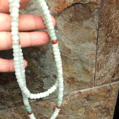 DÂY CHUYỀN CỔ DÀI ĐÁ CẨM THẠCH BÁNH XE  MÀU XANH NGỌC NHẸ TỰ NHIÊN TRỒNG CỔ  Dài 32cmx dầy 6mm mặt trước ngực rất đẹp