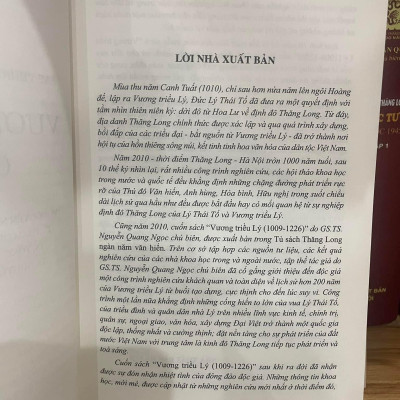 BỘ SÁCH “CÁC VƯƠNG TRIỀU TRÊN ĐẤT THĂNG LONG” (4 CUỐN). BẢN IN GIỚI HẠN BÌA CỨNG CÓ HỘP 