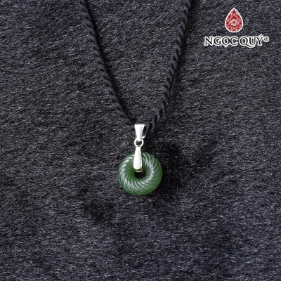 Mặt dây chuyền voi nhỏ ngọc bích hợp mệnh mộc, mệnh hỏa - Ngọc Quý Gemstones
