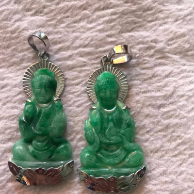 MẶT DÂY CHUYỀN PHẬT QUAN ÂM TAY CẦM BÌNH NƯỚC BỌC INOX  ĐÁ CẨM THẠCH XANH LÁ ĐỀU TỰ NHIÊN ĐẸP Size Cao 44mm x Ngang 24mm x Dầy 6mm  NAM NỮ MỆNH MỘC HOẢ THUỶ