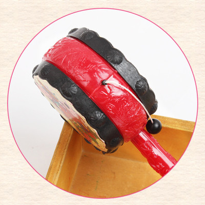 Trống Lắc Tay Hoạ Tiết Truyền Thống Cho Bé Dài 19cm