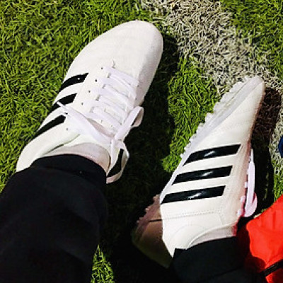 Giày bóng đá phủi Wk 3 sọc trắng 2022 cao cấp