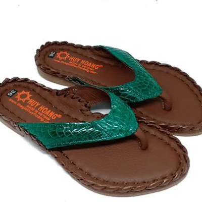 Dép nữ Huy Hoàng da cá sấu màu xanh lá HT7243