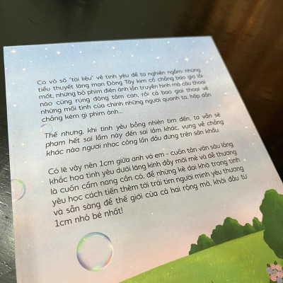 Sách - 1cm giữa anh và em (Nhã Nam HCM)