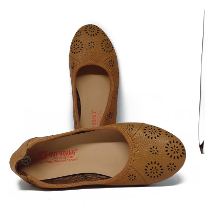 Giày nữ hoa văn Huy Hoàng da bò màu da HT7950