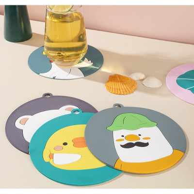 Miếng lót nhựa nhiều hình dễ thương