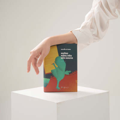 Những mảng màu đêm khuya - Bìa Cứng (Bộ tiểu thuyết "CƠN BÃO CUỐI CÙNG")