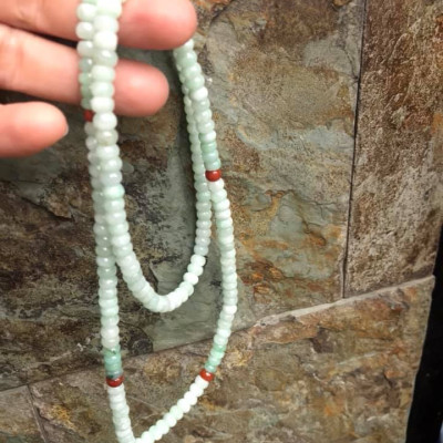 DÂY CHUYỀN CỔ DÀI ĐÁ CẨM THẠCH BÁNH XE  MÀU XANH NGỌC NHẸ TỰ NHIÊN TRỒNG CỔ  Dài 32cmx dầy 6mm mặt trước ngực rất đẹp