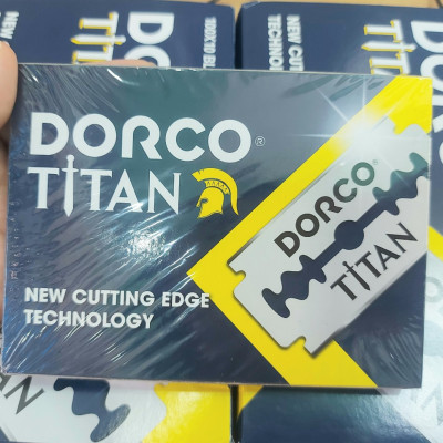 Vỉ 100 lưỡi lam DorcoTitan màu xanh (Lưỡi lam STL300)