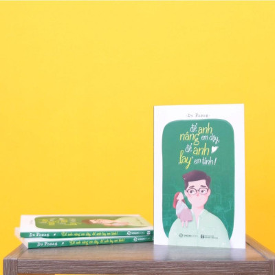 Để anh nâng em dậy, để anh lay em tỉnh - Tác giả Du Phong