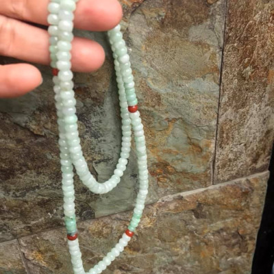 DÂY CHUYỀN CỔ DÀI ĐÁ CẨM THẠCH BÁNH XE  MÀU XANH NGỌC NHẸ TỰ NHIÊN TRỒNG CỔ  Dài 32cmx dầy 6mm mặt trước ngực rất đẹp