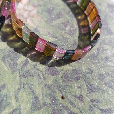 Vòng Tay Vip Đá Tourmaline Bản Khúc Chất liệu đá Tourmaline tự nhiên Vòng màu đa sắc bóng đều đẹp nữ tất cả các mệnh đeo tay may mắn tài lộc đẹp ạ