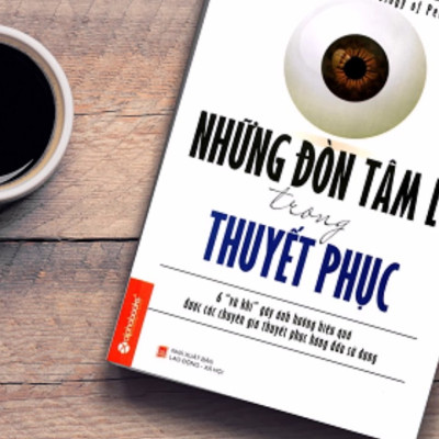 Sách  Kỹ Năng Làm Việc: Những Đòn Tâm Lý Trong Thuyết Phục (Tái Bản 2017) - (6 Vũ Khí Gây Ảnh Hưởng Hiệu Quả Được Các Chuyên Gia Thuyết Phục Hàng Đầu Sử Dụng / Tặng Kèm  Bookmark Greenlife)
