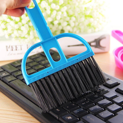 Dụng cụ vệ sinh nhà cửa thông minh 2 trong 1, chổi quét dọn mini kèm đồ hốt rác giúp dọn sạch bụi bám trên máy tính, góc tủ, cửa sổ,... GROFA- giao màu ngẫu nhiên 