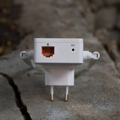 Bộ Kích Sóng Wifi Repeater 300Mbps Totolink EX200 - Hàng Nhập Khẩu