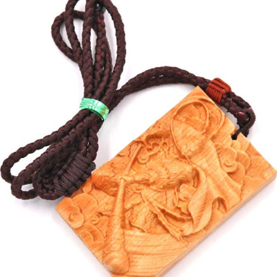 Vòng cổ mặt gỗ hoàng đàn khắc hình Tôn Ngộ Không MG42