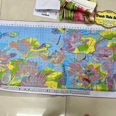 Tranh thêu kín Hoa sen (đầm sen) Vs8252, kích thước 150x60 cm, 11ct thêu 3 sợi