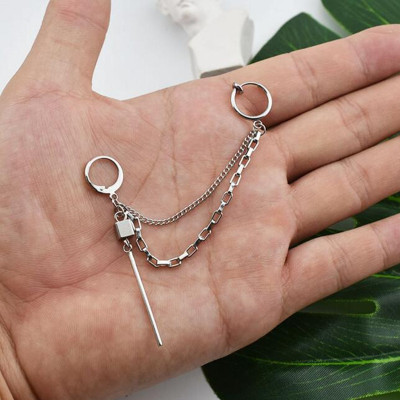 Khuyên tai BTS kẹp vành trên sành điệu