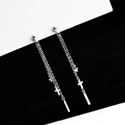 Bông tai kiểu dáng sao đổi ngôi hiện đại quyến rũ