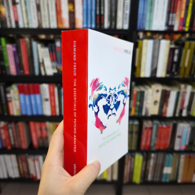 Sách - The Essentials of Psycho Analysis by Sigmund Freud - Psychology /Nonfiction/ Philosophy in English