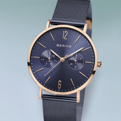 Đồng Hồ Nữ Bering Classic Màu Xanh Dương 14236-367