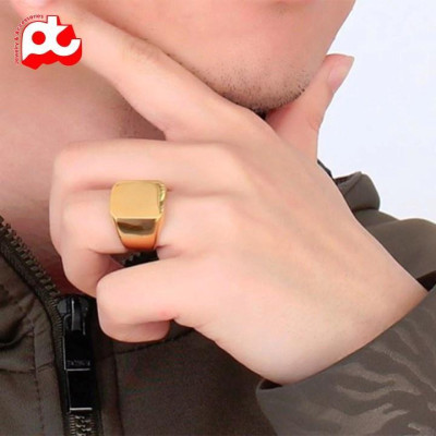 Nhẫn nam nữ titan rẻ  kiểu mặt trơn vuông to cao cấp thép không gỉ trangsucpt màu mạ vàng PTNNA24 3T