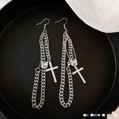 Bông tai xích gấp nhiều lớp hot hit phiên bản xỏ lỗ móc