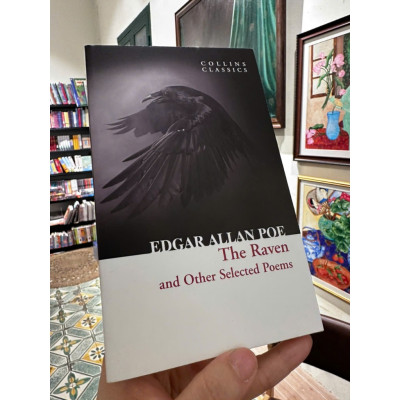 Sách - The Raven and Other Selected Poems (Collins Classics) by Edgar Allan Poe - Văn Học Kinh Điển, Tiếng Anh.