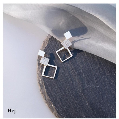 Bông tai bạc khuyên bấm đá vuông chất liệu bằng bạc s925 MS0802