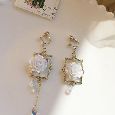 Khuyên tai thời trang nữ Hình hoa Rose Hàn Quốc