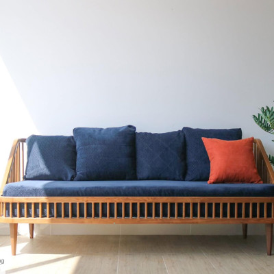 Sofa băng gỗ nệm Juno Sofa Model 2024 Dài 2m x 80 x 81 cm bao gồm 4 gối tựa vuông