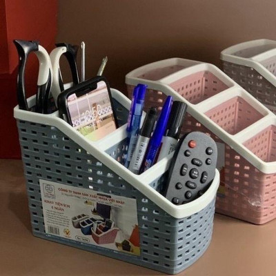 Khay đựng bút 4 ngăn để bàn nhựa VIỆT NHẬT 5696 - màu ngẫu nhiên