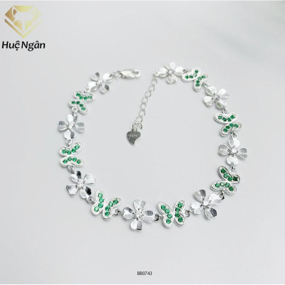 Lắc tay bạc 925 Huệ Ngân - Cỏ bốn lá và bướm xinh đá xanh BB0743