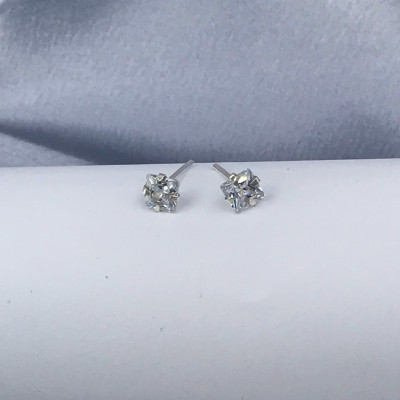 Bông Tai Bạc Chuẩn 925 Nụ Đá Vuông Kiểu Hàn Quốc Đơn Giản Sang Trọng Tinh Tế BẠC HIỂU MINH HT343