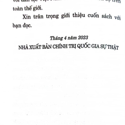 Hồ Chí Minh - Vĩ đại một con người