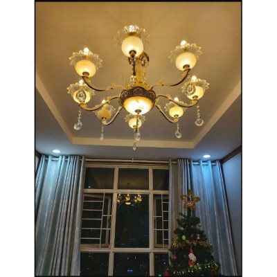 Đèn chùm pha lê ROYAL 8 tay cao cấp chuẩn xịn - Tặng kèm 8 bóng LED nến (có ảnh chụp thật 100%)