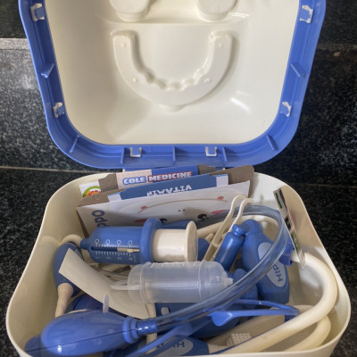 Bộ Đồ chơi bác sĩ cho bé trai gái cao cấp, mô phỏng thiết bị y tế thật