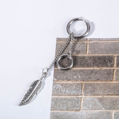 Bông tai xích thả chân tròn- lông vũ bá đạo 