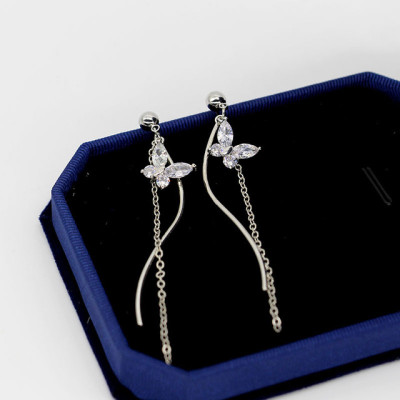 Bông tai cánh bướm dáng dài tiểu thư