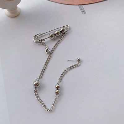 Bông tai unisex thiết kế phá cách ngầu hết nấc